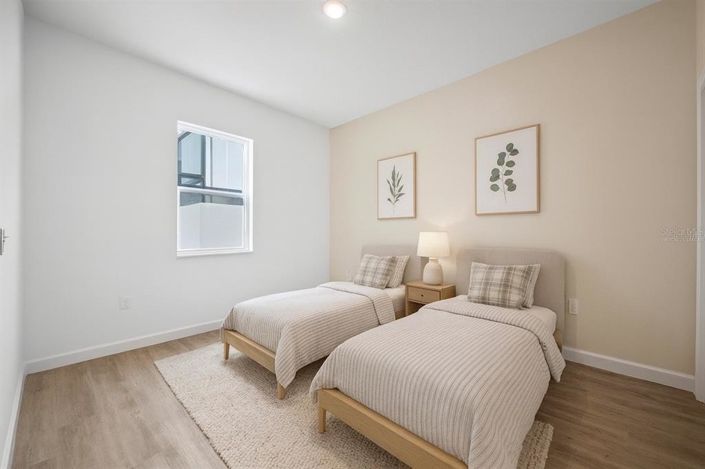 Image No.37-5 Bed Townhouse for sale