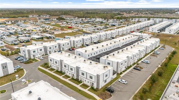 Image No.47-5 Bed Townhouse for sale