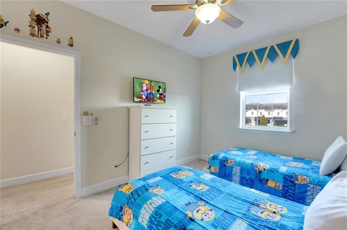 Image No.18-4 Bed Townhouse for sale