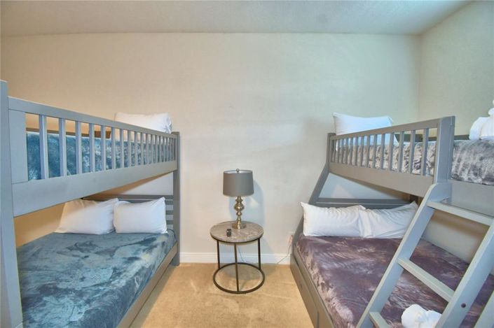 Image No.54-4 Bed House for sale