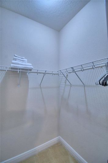 Image No.56-4 Bed House for sale