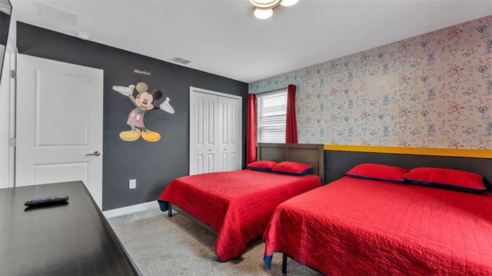 Image No.32-8 Bed House for sale