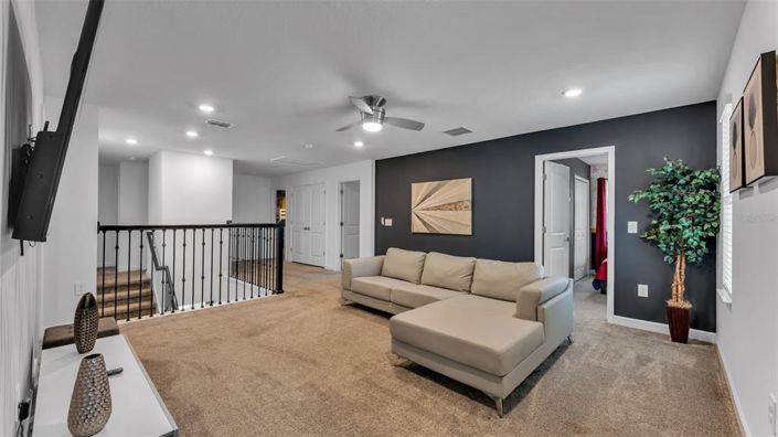 Image No.51-8 Bed House for sale