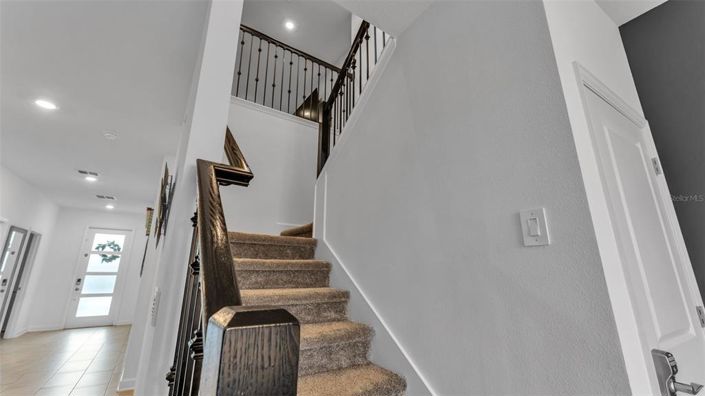 Image No.54-8 Bed House for sale