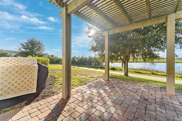 Image No.14-3 Bed Townhouse for sale