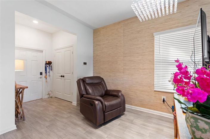 Image No.13-3 Bed House for sale