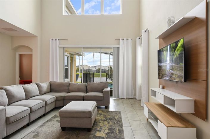 Image No.15-5 Bed House for sale