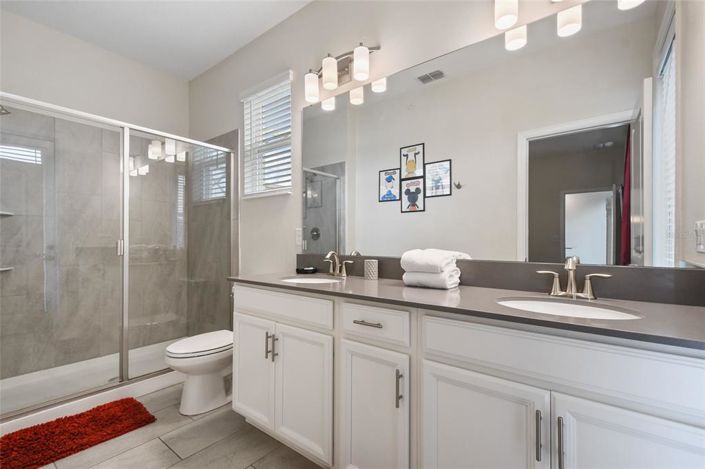 Image No.28-5 Bed House for sale