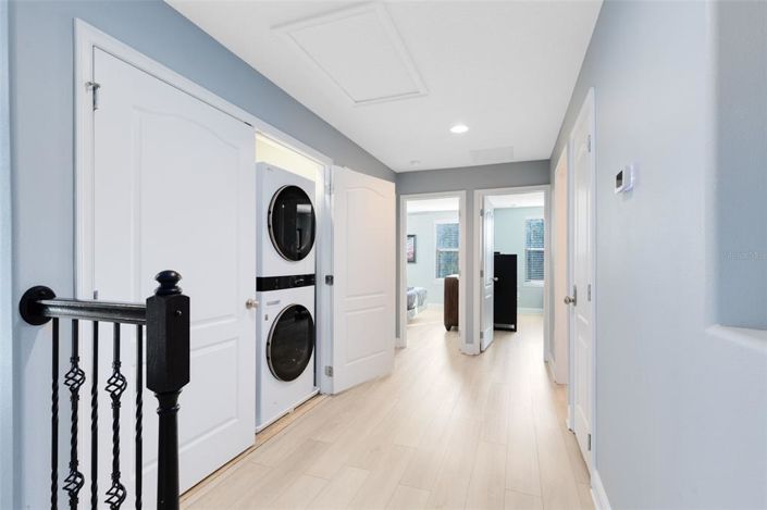 Image No.19-4 Bed Townhouse for sale