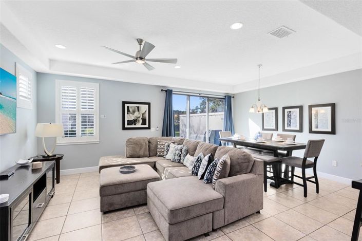 Image No.5-4 Bed Townhouse for sale