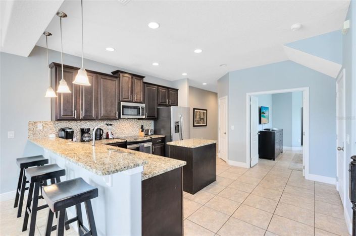 Image No.7-4 Bed Townhouse for sale