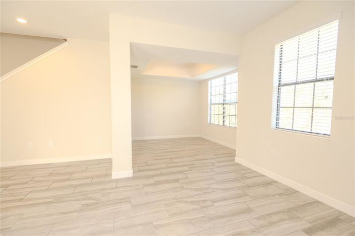 Image No.24-4 Bed Townhouse for sale