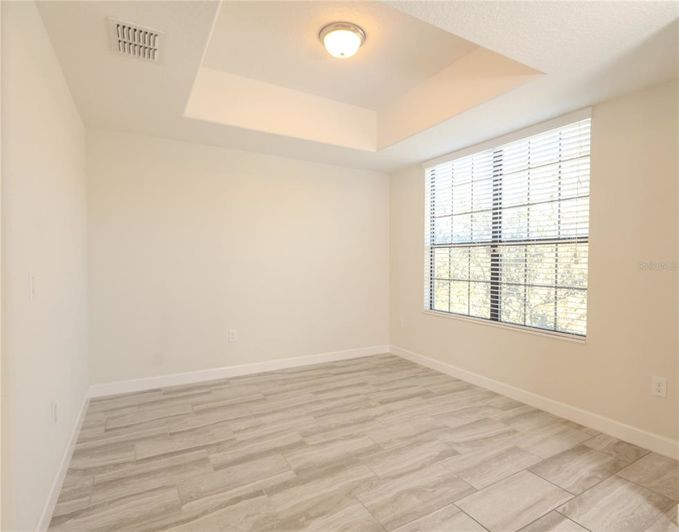 Image No.25-4 Bed Townhouse for sale