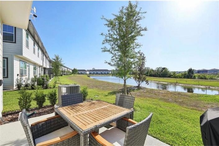 Image No.33-3 Bed Townhouse for sale