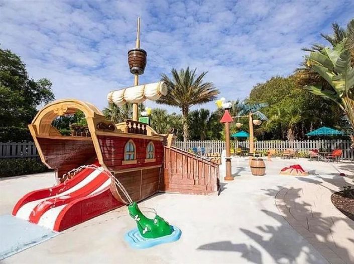 Image No.40-3 Bed Townhouse for sale