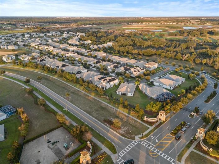 Image No.42-5 Bed House for sale