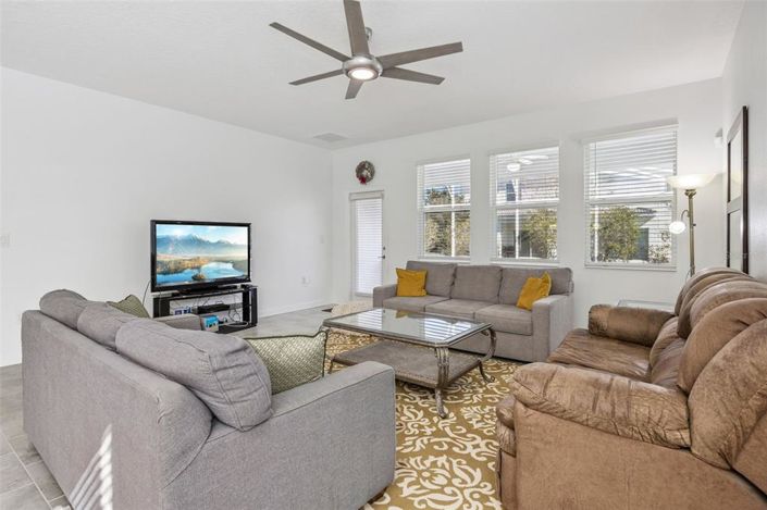 Image No.18-5 Bed House for sale