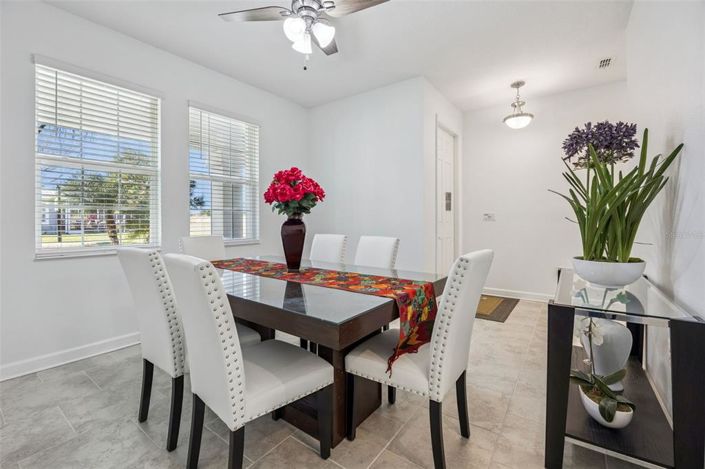 Image No.7-5 Bed House for sale