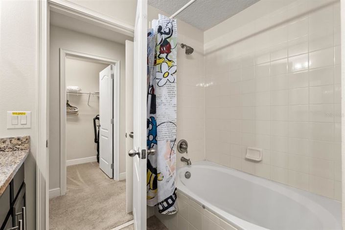 Image No.13-3 Bed Townhouse for sale