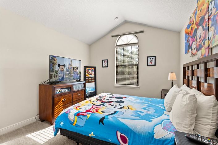 Image No.18-3 Bed Townhouse for sale