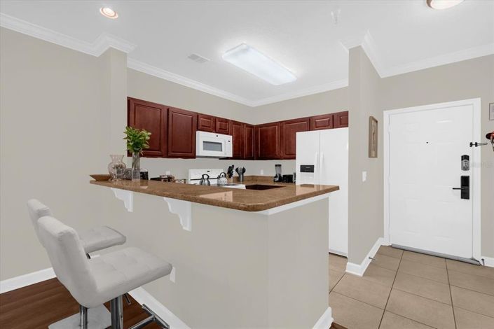 Image No.10-3 Bed Apartment for sale