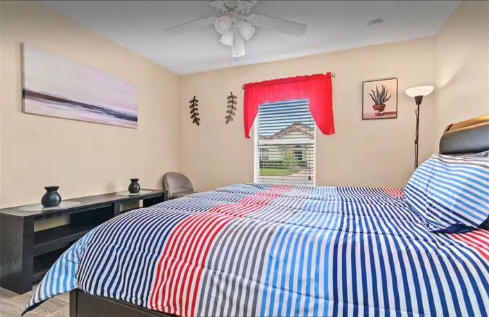 Image No.18-4 Bed House for sale