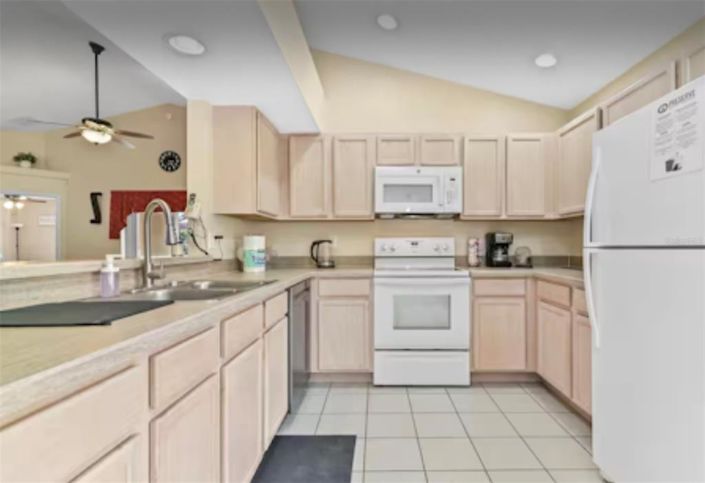 Image No.4-4 Bed House for sale