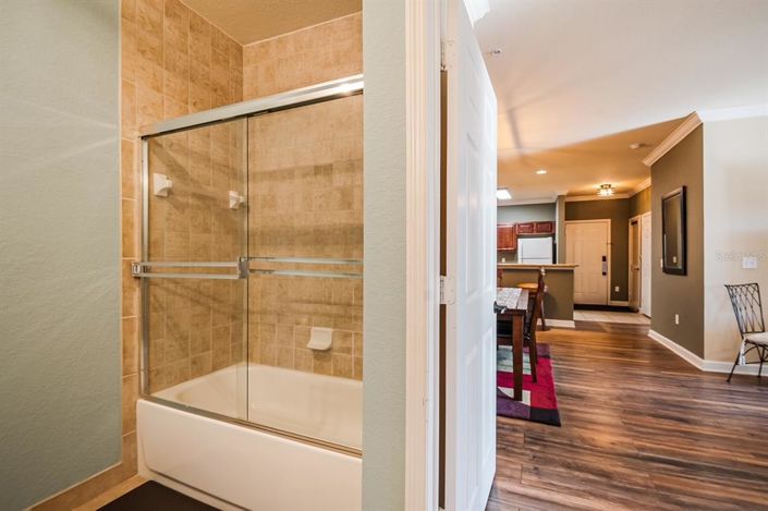 Image No.30-2 Bed Apartment for sale