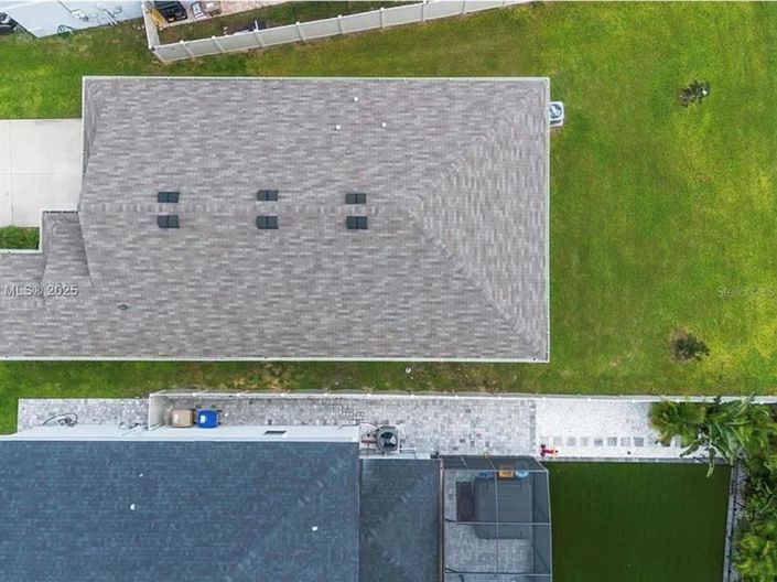 Image No.19-3 Bed House for sale