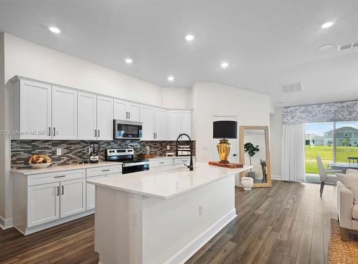 Image No.4-3 Bed House for sale