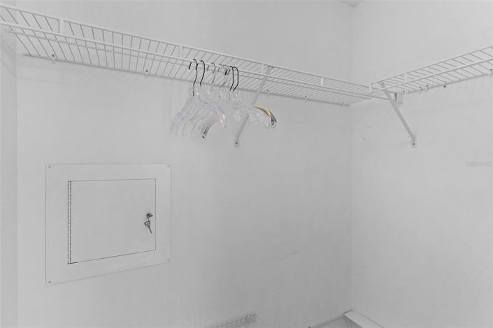 Image No.36-4 Bed House for sale