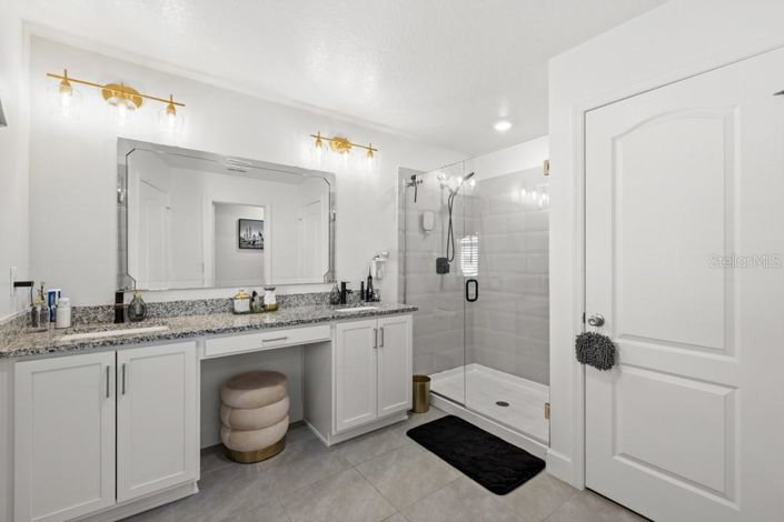 Image No.24-5 Bed House for sale