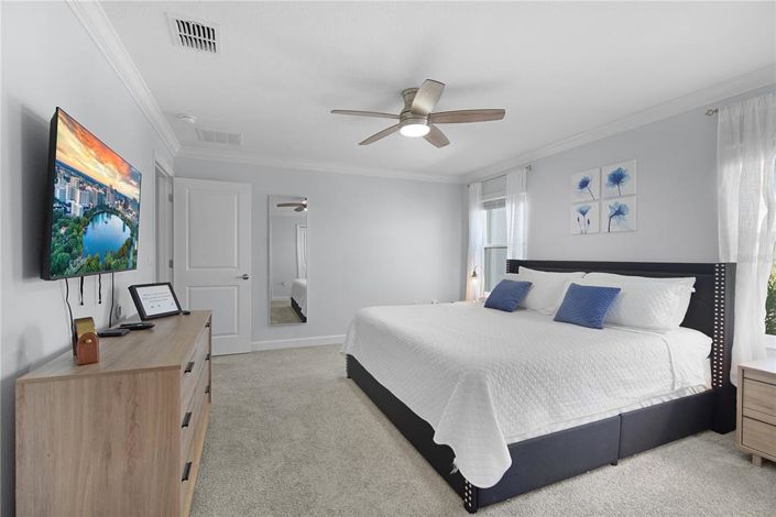 Image No.18-4 Bed Townhouse for sale