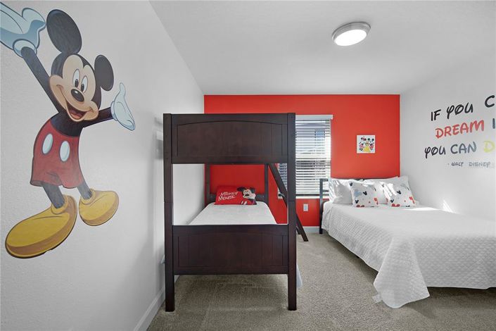 Image No.24-4 Bed Townhouse for sale