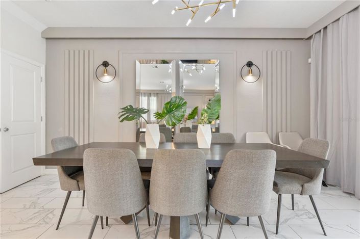 Image No.19-8 Bed House for sale