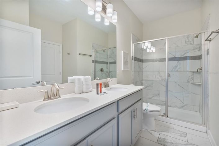 Image No.34-8 Bed House for sale