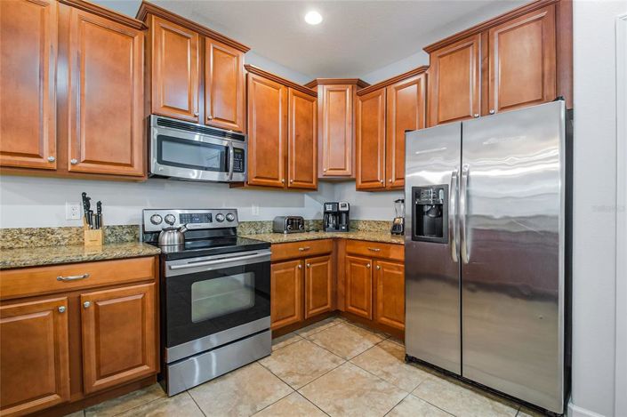 Image No.23-8 Bed House for sale