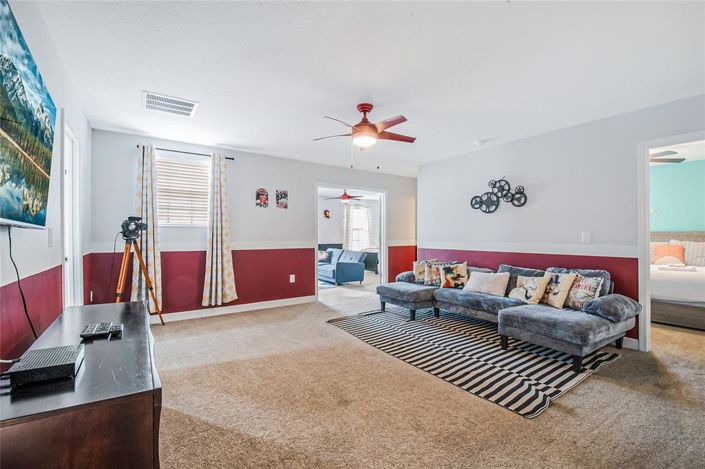 Image No.55-8 Bed House for sale