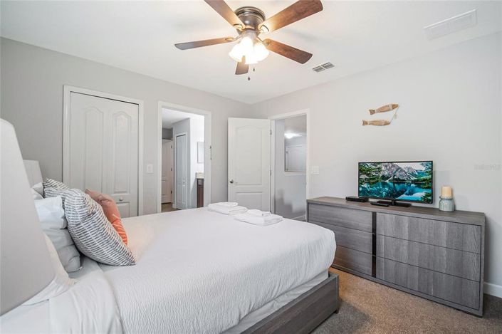 Image No.57-8 Bed House for sale