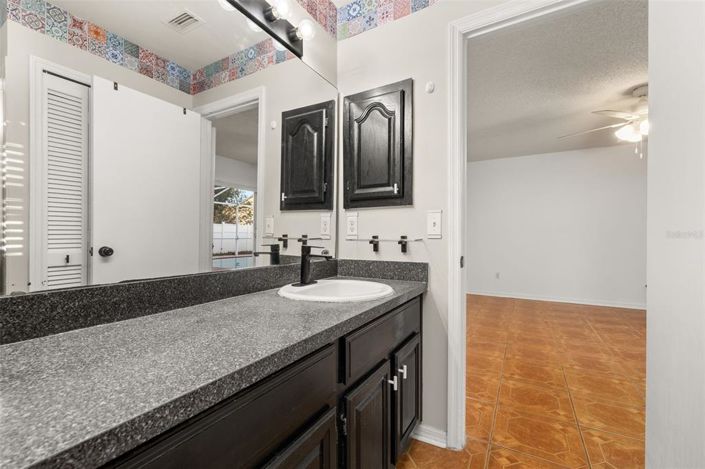 Image No.38-3 Bed House for sale