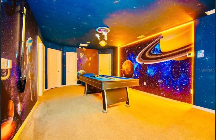 Image No.25-10 Bed House for sale