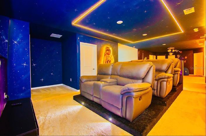 Image No.27-10 Bed House for sale