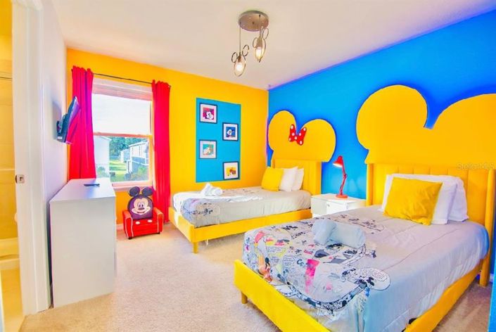 Image No.43-10 Bed House for sale