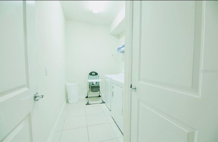 Image No.54-10 Bed House for sale