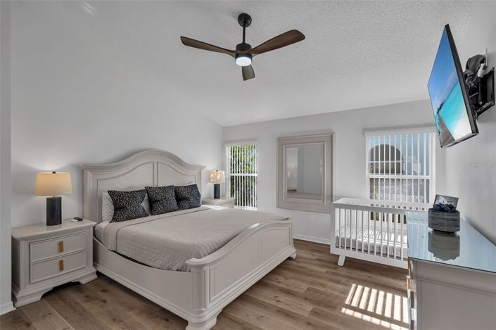 Image No.19-4 Bed House for sale