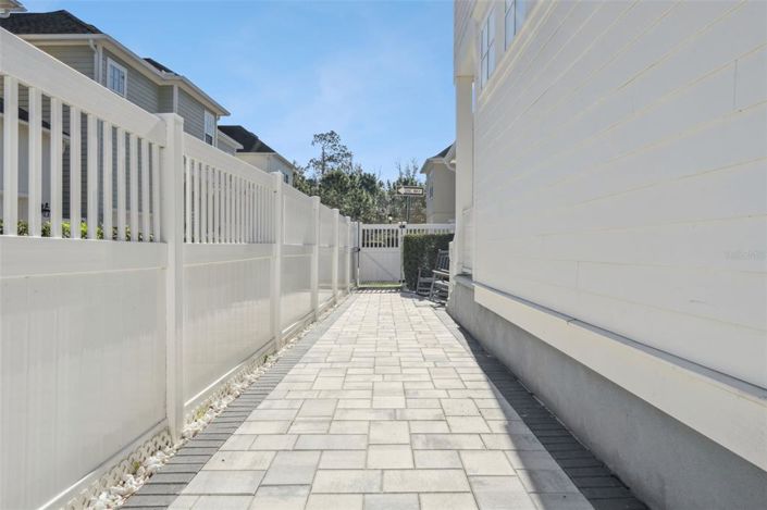 Image No.47-3 Bed House for sale