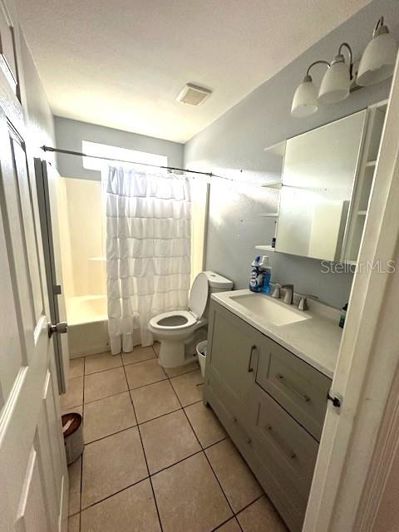 Image No.11-3 Bed House for sale