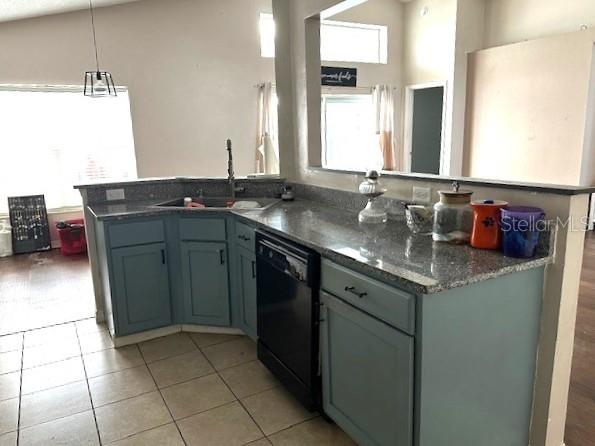 Image No.2-3 Bed House for sale