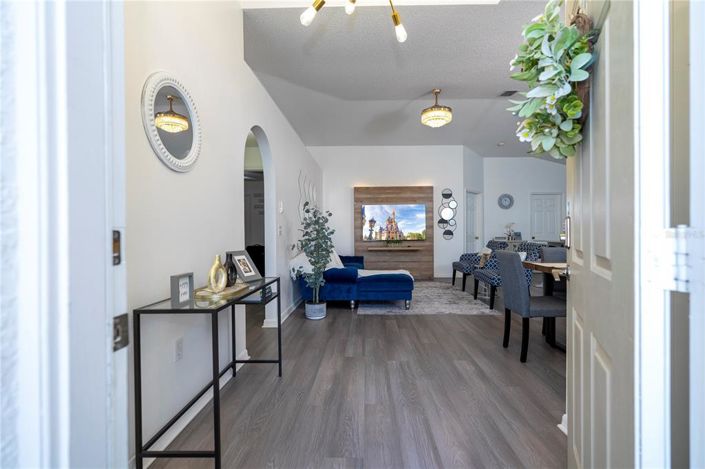 Image No.38-4 Bed House for sale