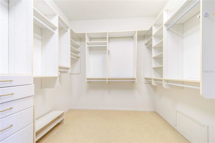 Image No.33-4 Bed House for sale